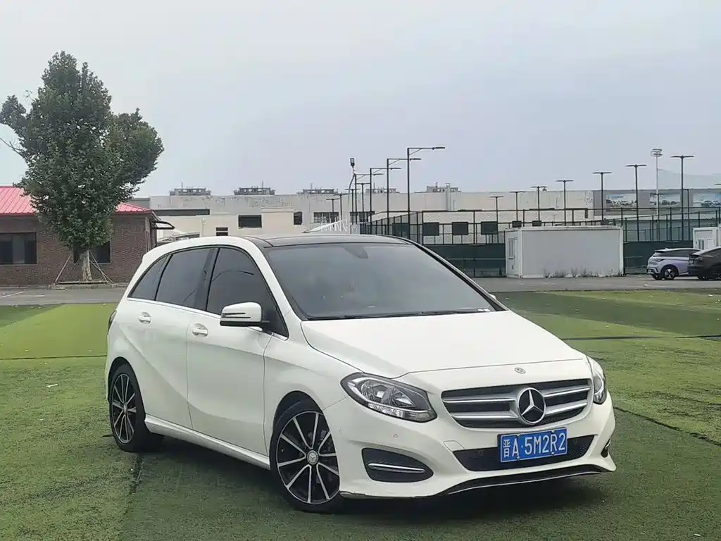 Mercedes-Benz B-Class — миниатюра 3
