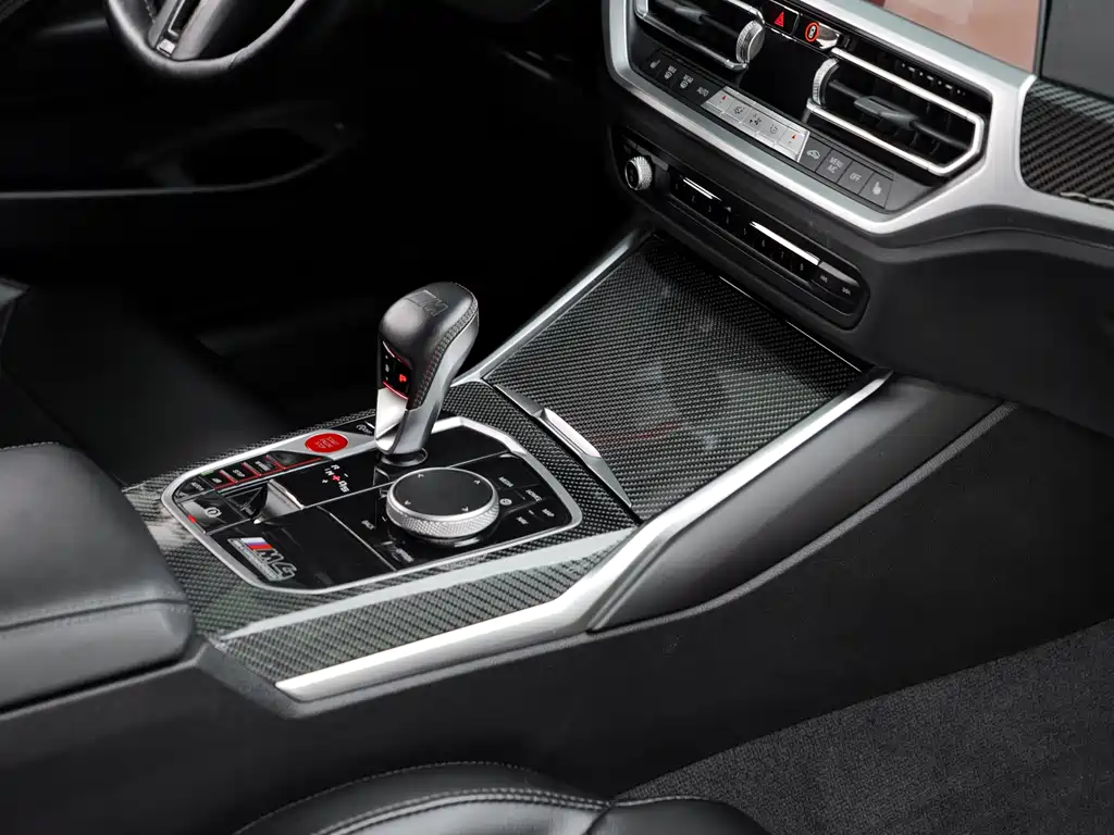 BMW M4 — миниатюра 40