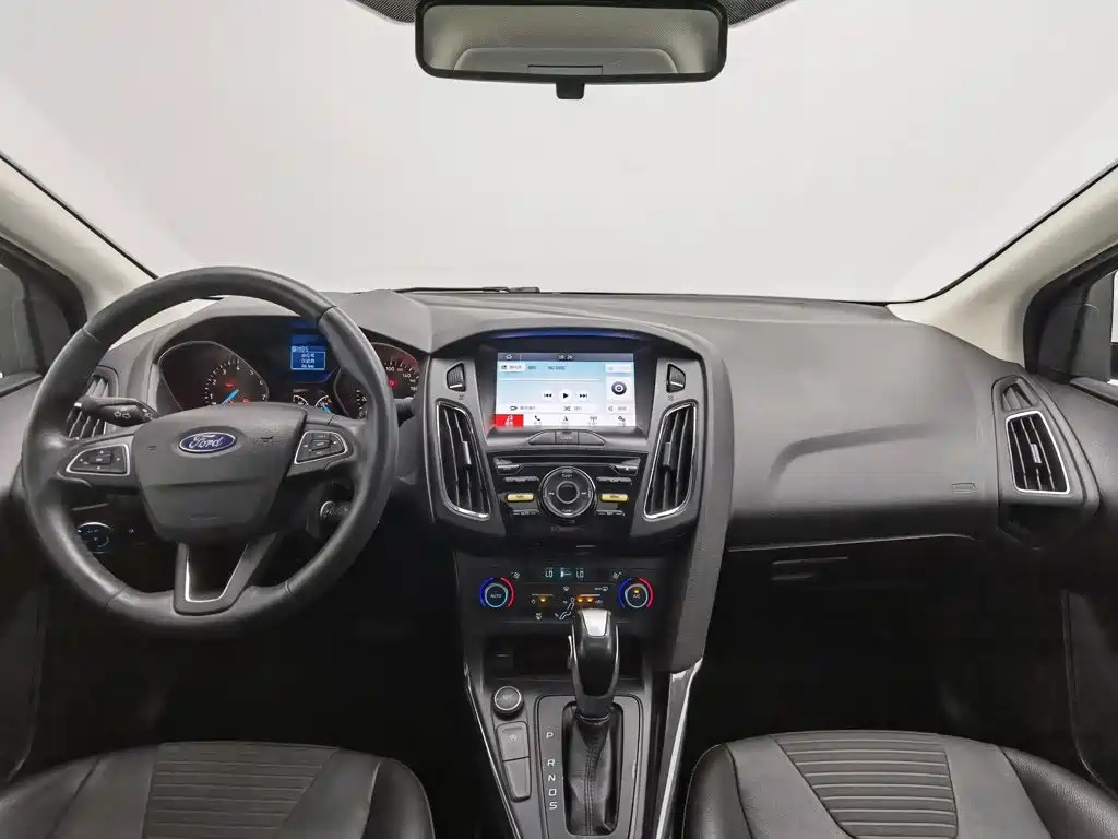 Ford Focus — миниатюра 5
