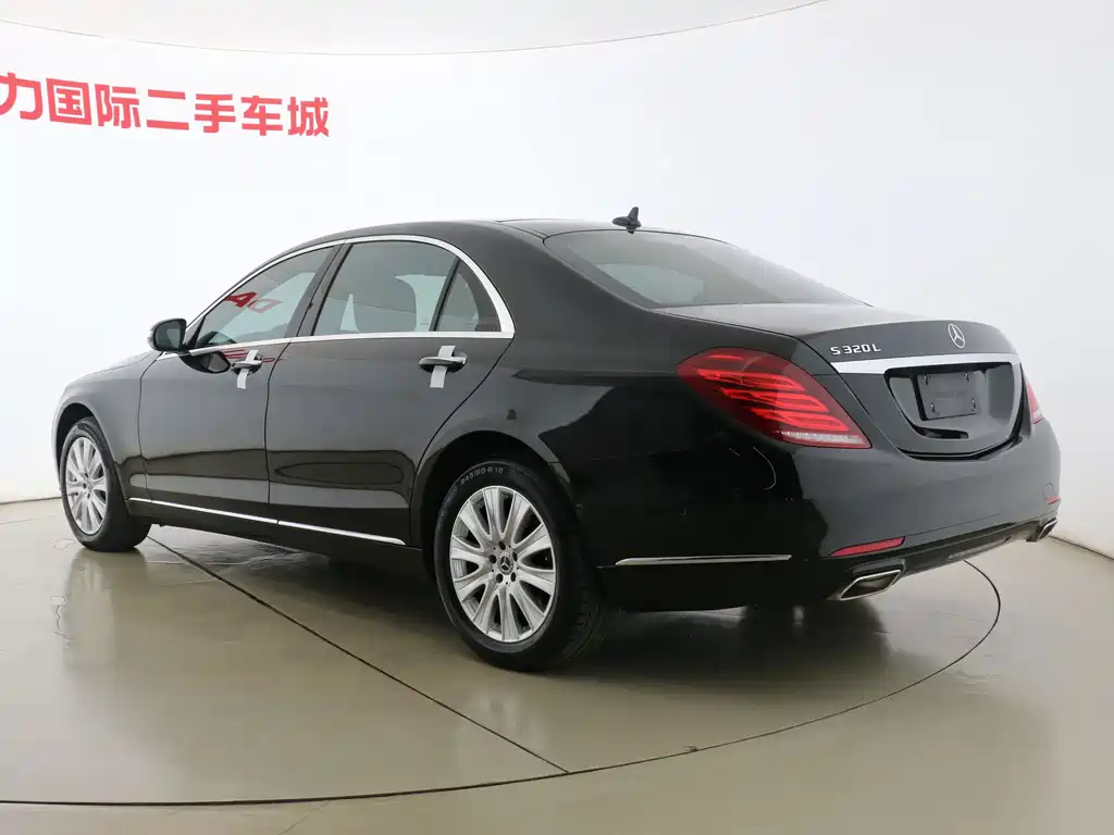 Mercedes-Benz S-Class — миниатюра 14