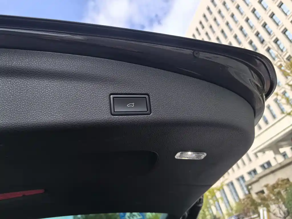 Volkswagen Sharan — миниатюра 9