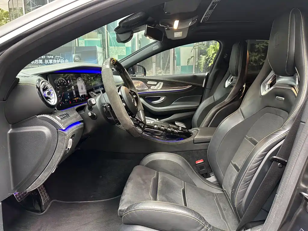 MERCEDES-BENZ AMG GT