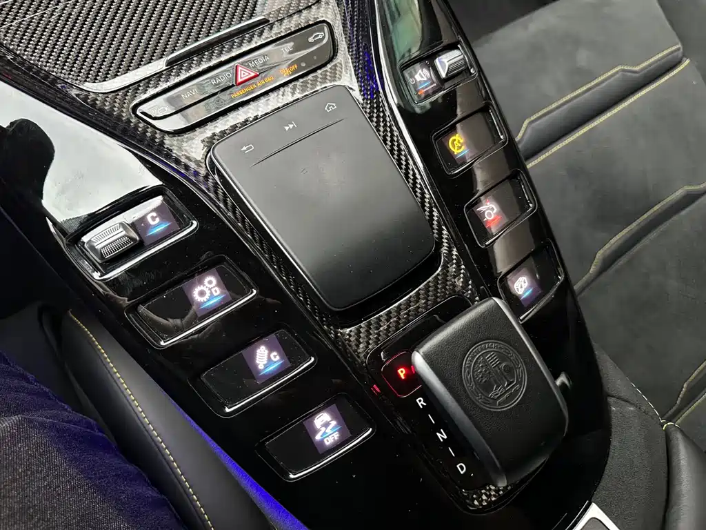 MERCEDES-BENZ AMG GT