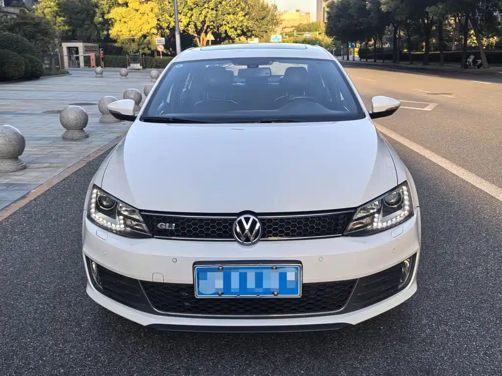 Volkswagen Sagitar — миниатюра 8