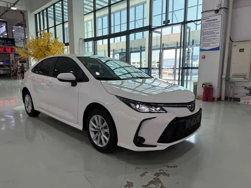 Toyota Corolla — миниатюра 3