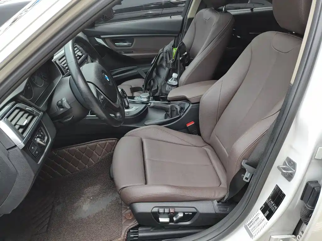 BMW 3 Series — миниатюра 15