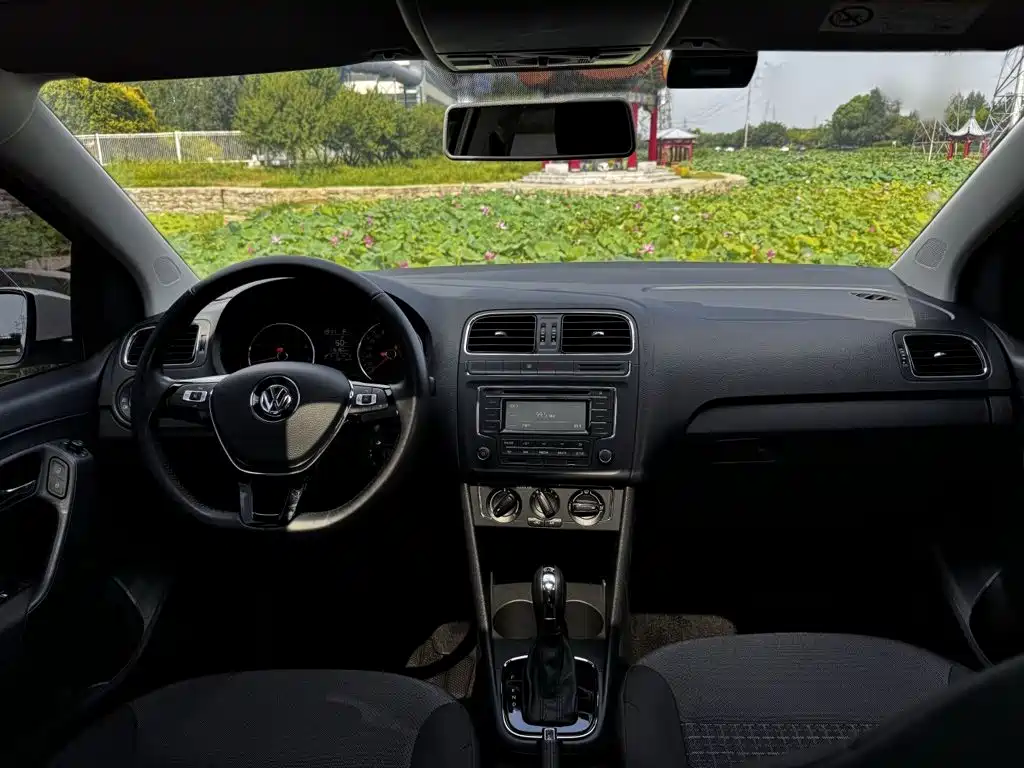 Volkswagen Polo — миниатюра 19