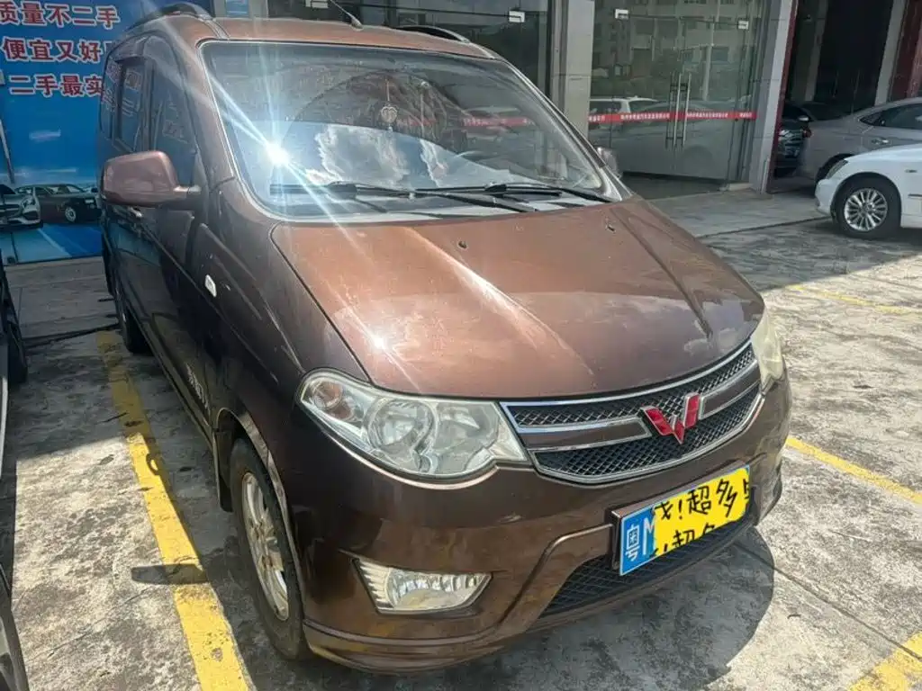 Wuling Hongguang — миниатюра 3
