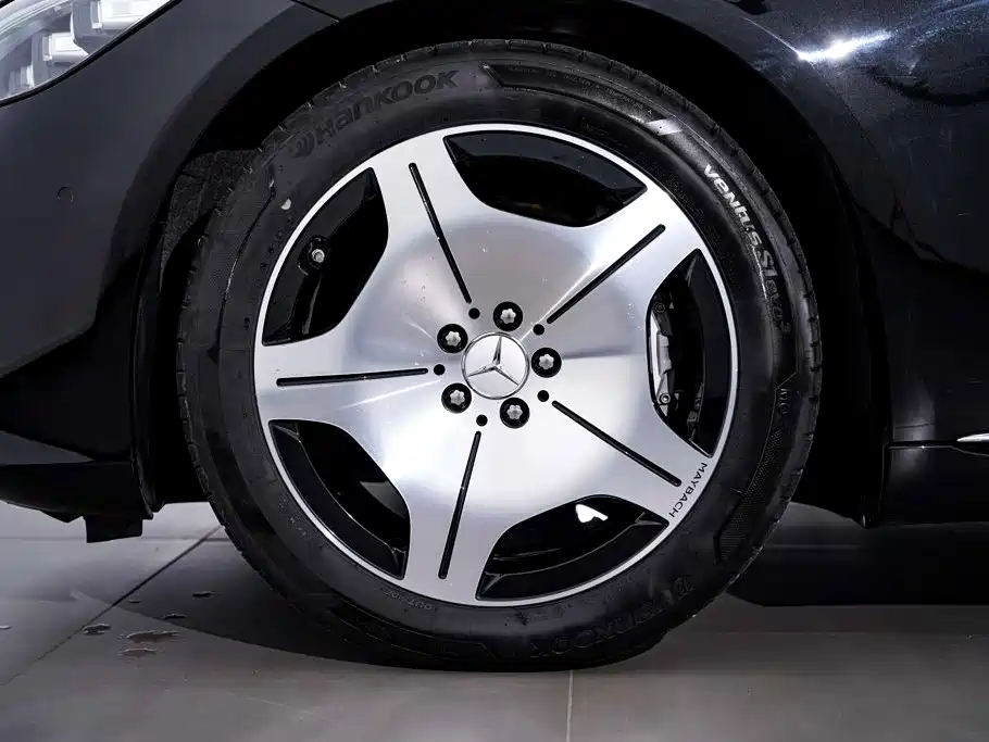Mercedes-Benz S-Class — миниатюра 12