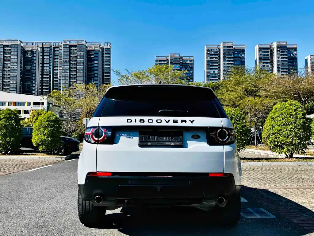 Land Rover Discovery Sport — миниатюра 5