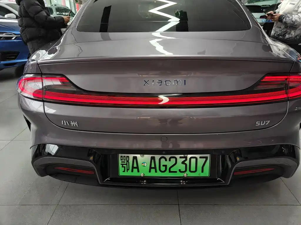 XIAOMI CAR XIAOMI SU7