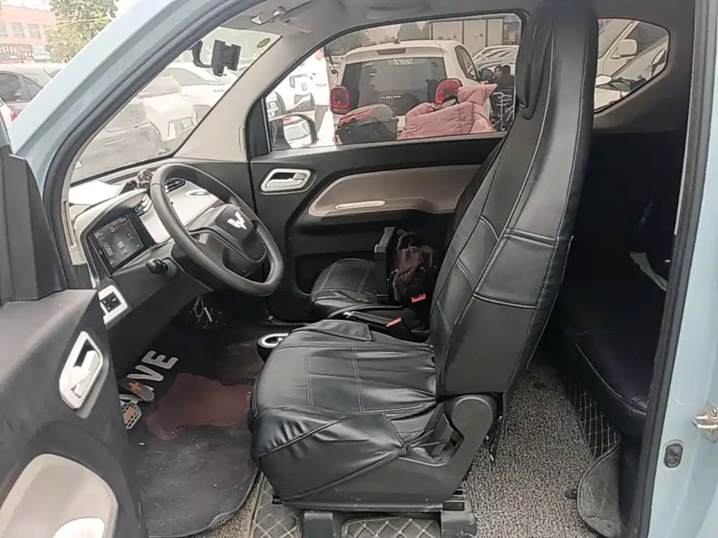 Wuling MINIEV — миниатюра 15
