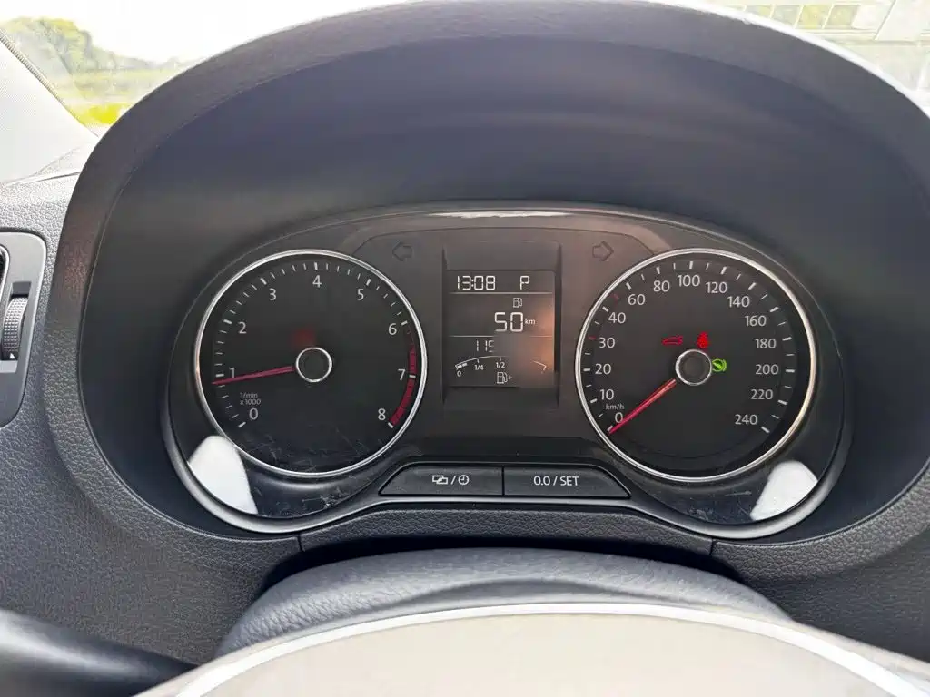 Volkswagen Polo — миниатюра 4