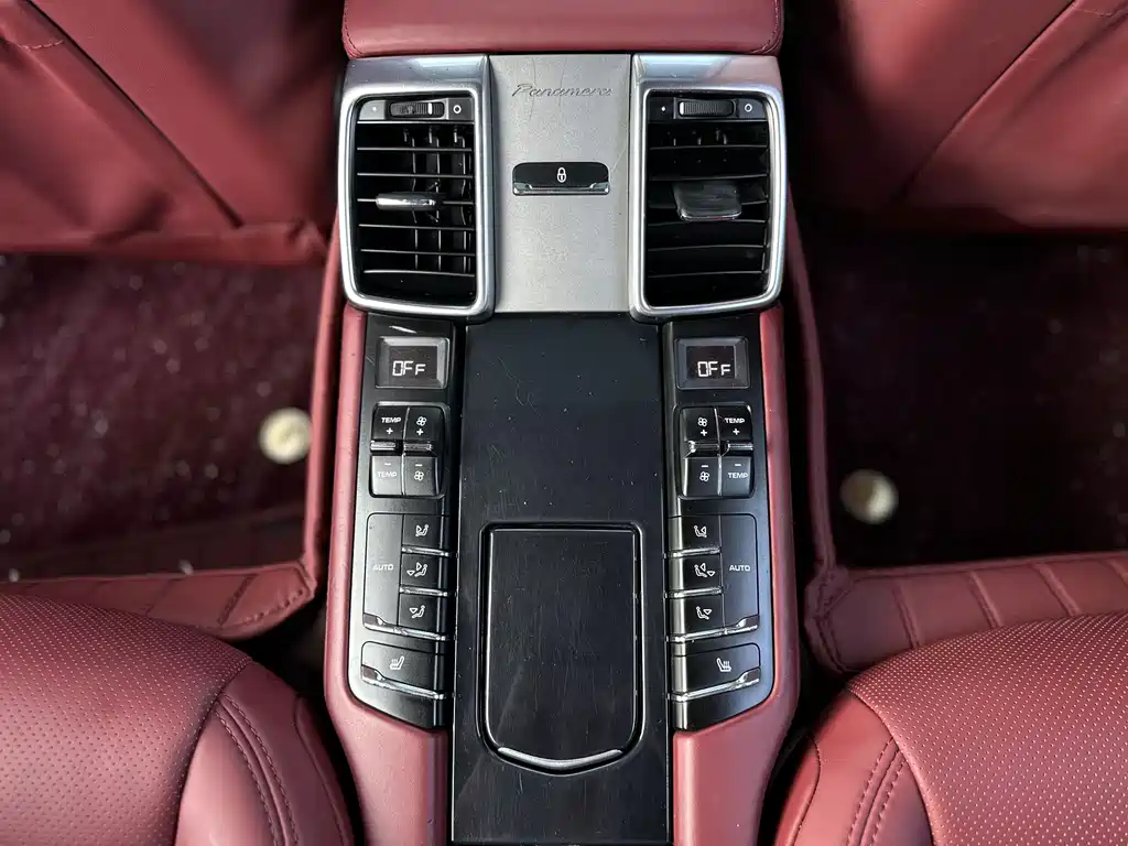 Porsche Panamera — миниатюра 10