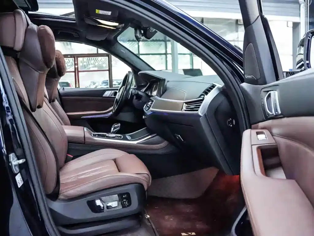 BMW X7 — миниатюра 4