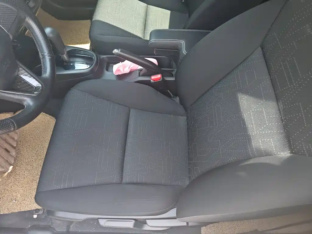 Honda Fit — миниатюра 10