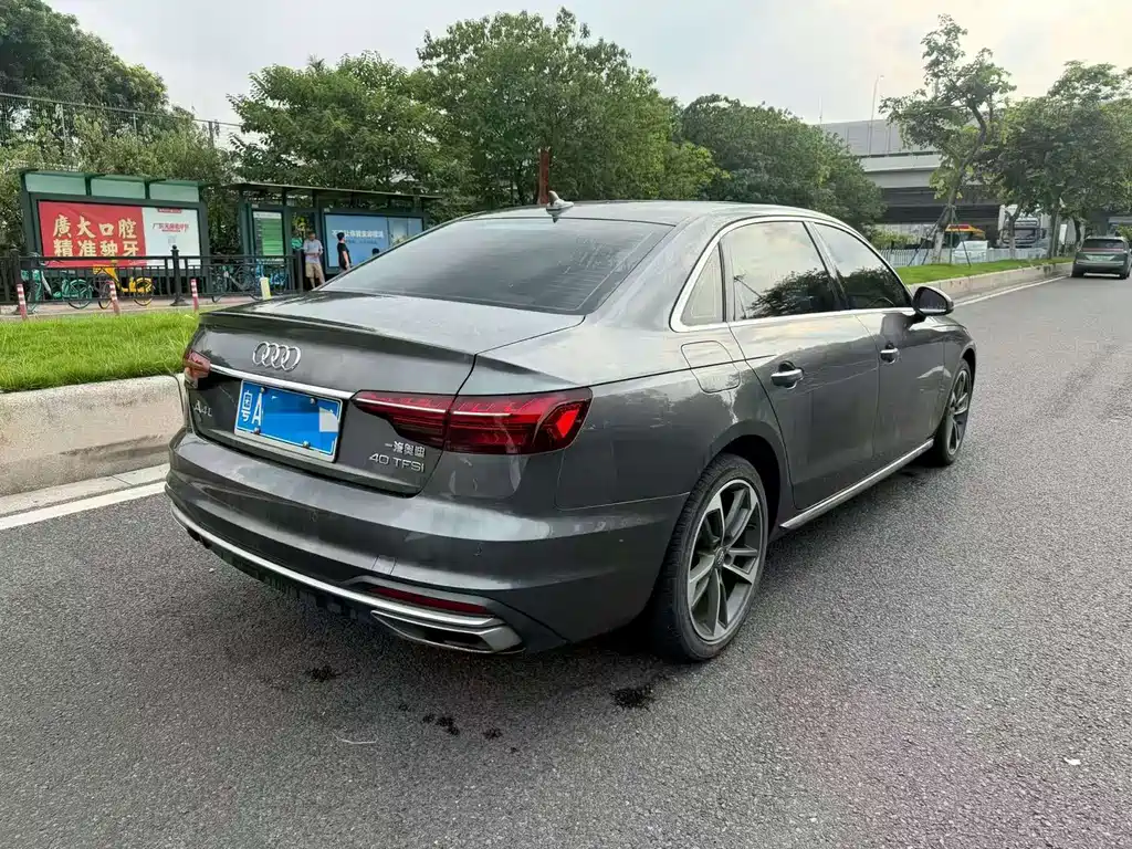 Audi A4L — миниатюра 4