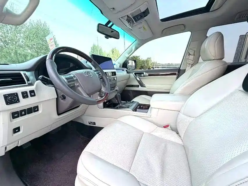 Lexus GX — миниатюра 7