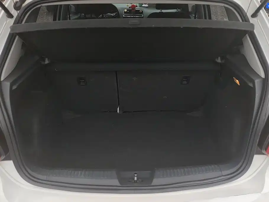 Volkswagen Polo — миниатюра 4