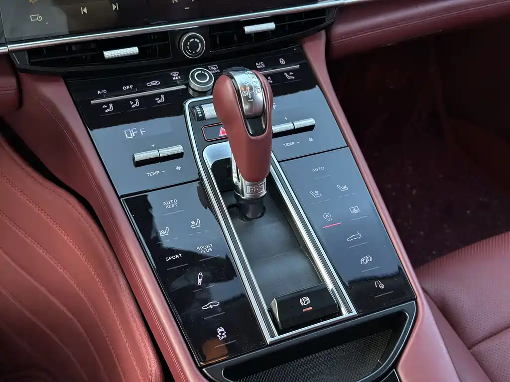 Porsche Panamera — миниатюра 13