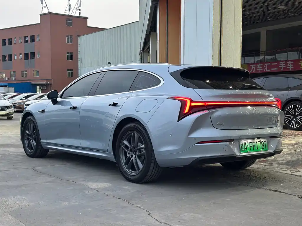 NEZHA AUTOMOBILE NEZHA S HUNTING OUTFIT