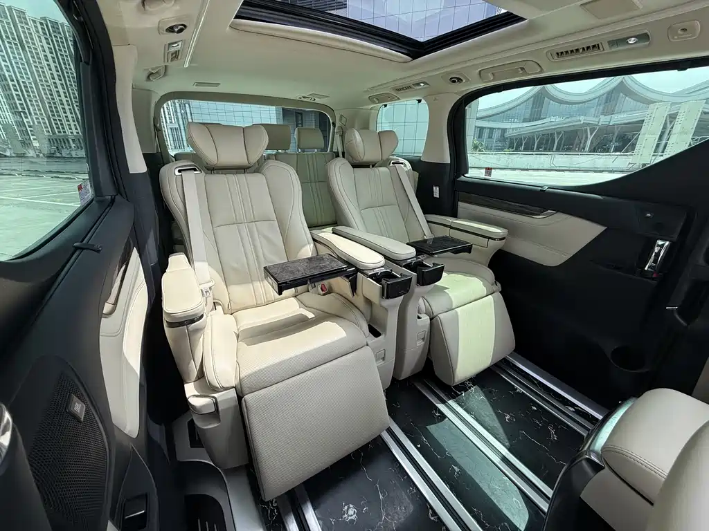 Toyota Alphard 2021 2.5L Premium