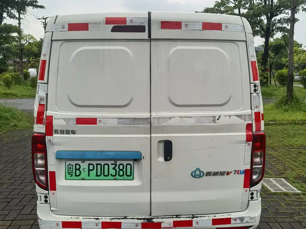 Kuayue Kuayue Star V7 EV — миниатюра 8