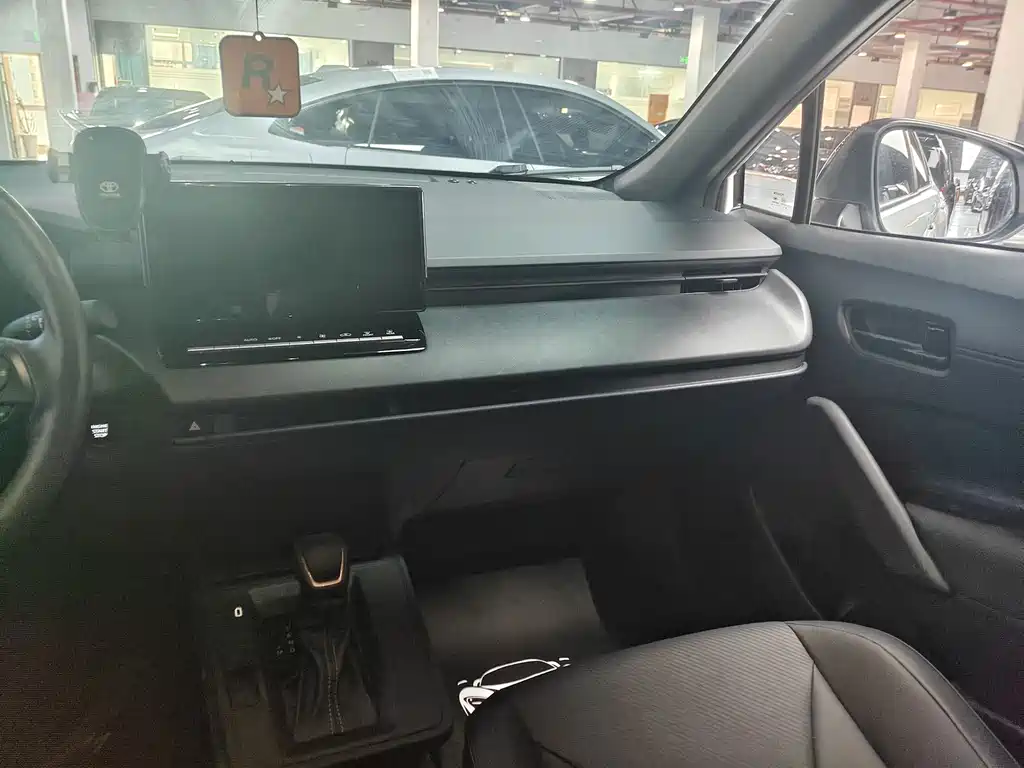 Toyota Frontlander — миниатюра 16