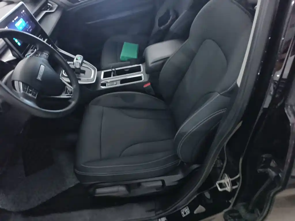 Haval M6 — миниатюра 15