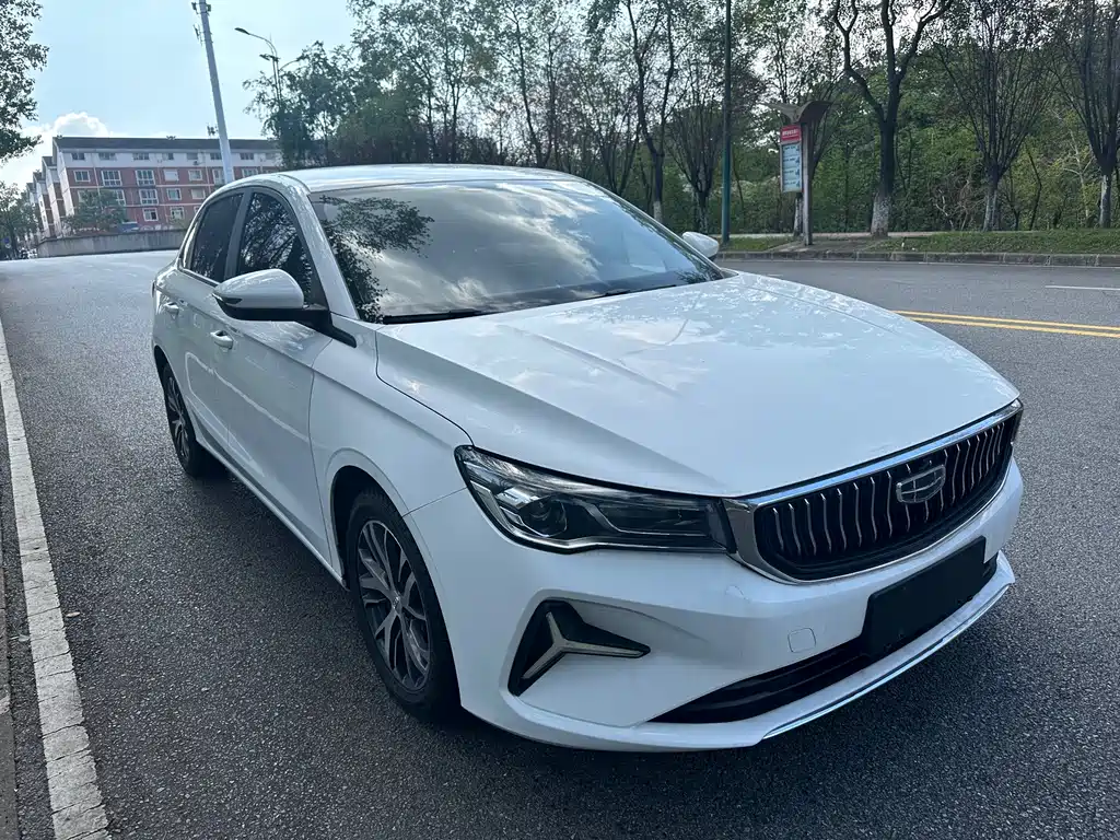 Geely Emgrand — миниатюра 3