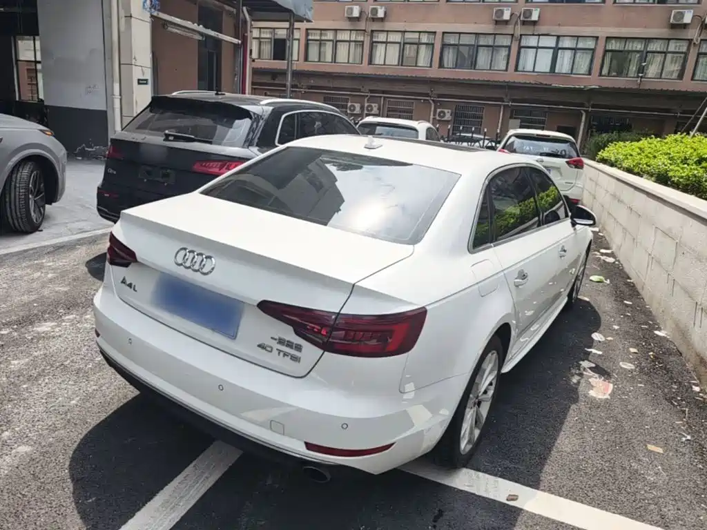 Audi A4L — миниатюра 7