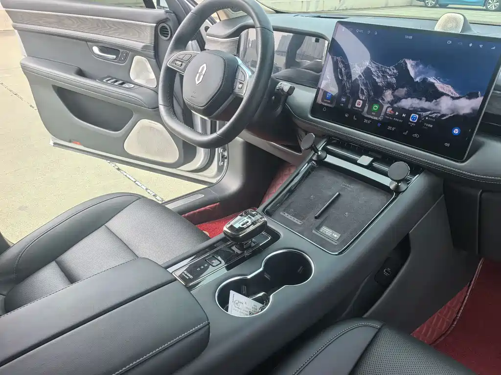 AITO ASK THE WORLD M5