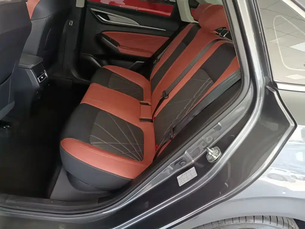 Changan Eado — миниатюра 17