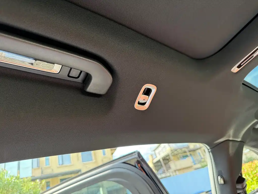 MERCEDES-BENZ MAYBACH S CLASS