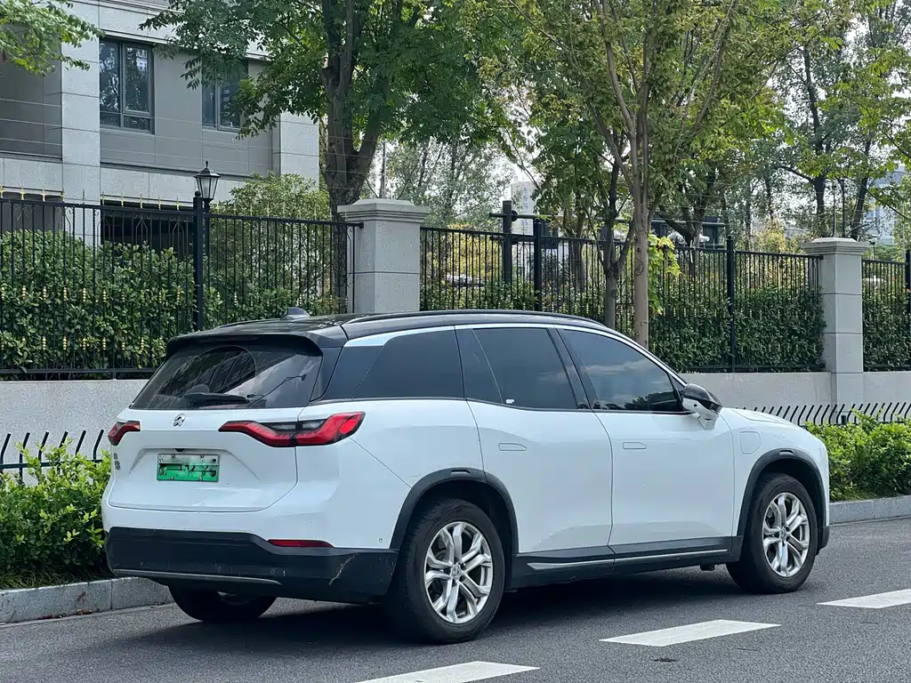 NIO ES8 — миниатюра 7