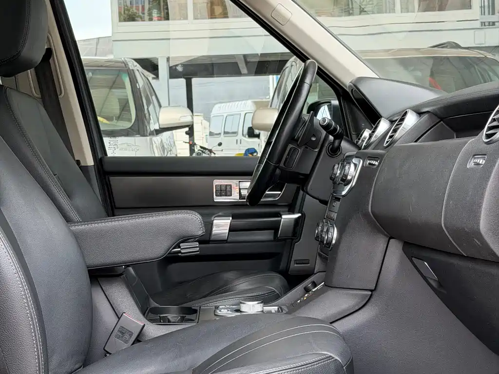 Land Rover Discovery 2013 3.0 SDV6 HSE