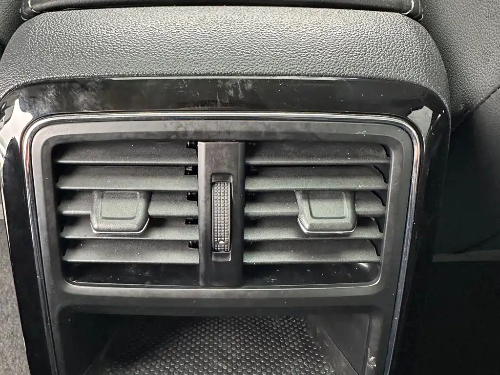 Volkswagen Passat — миниатюра 18