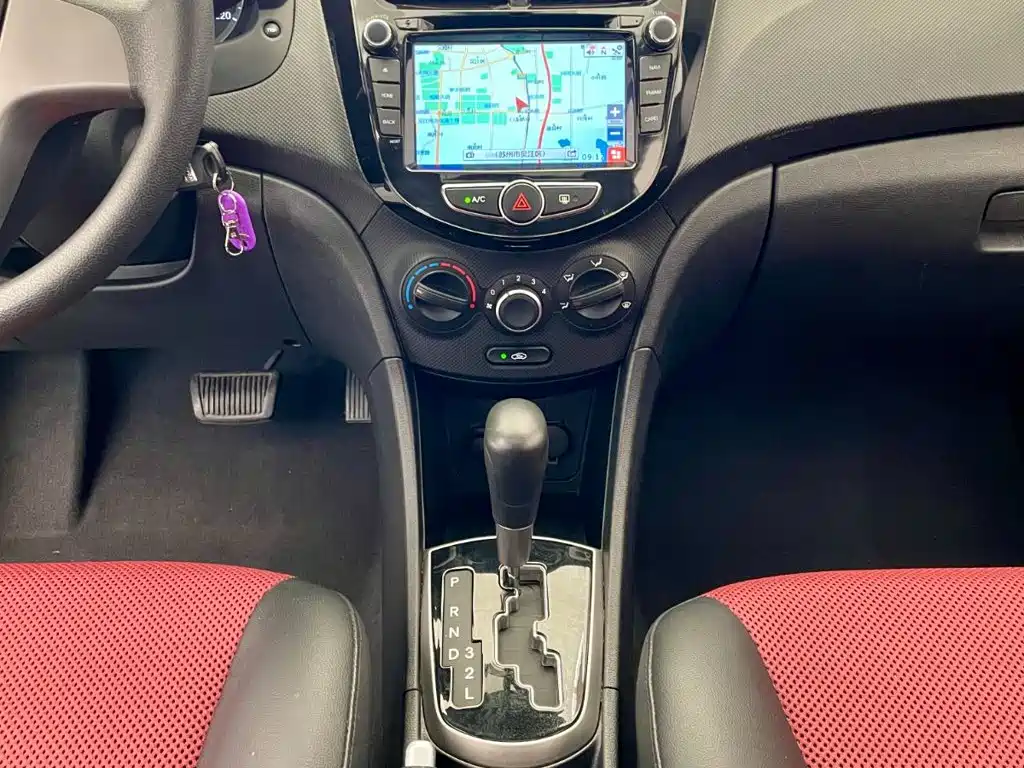 Hyundai Ruiyi — миниатюра 7
