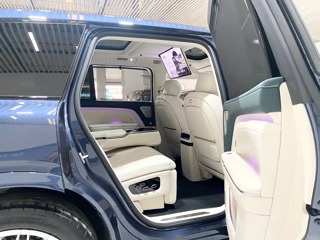VOYAH Taishan X8 — миниатюра 15