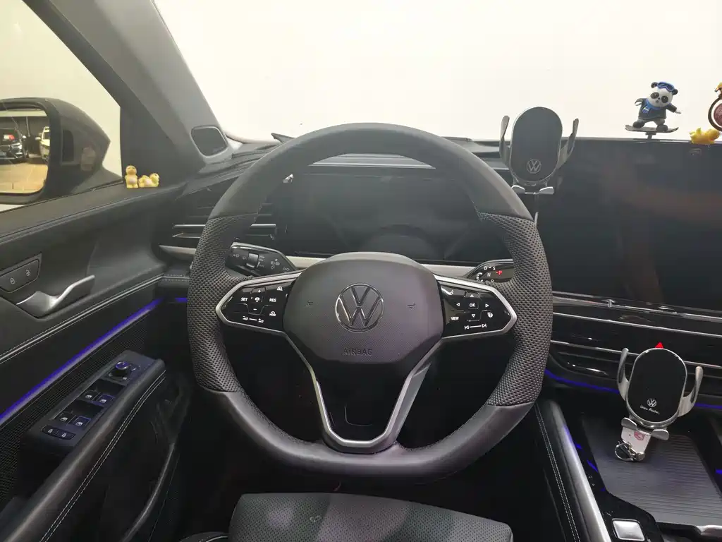 Volkswagen Passat — миниатюра 13