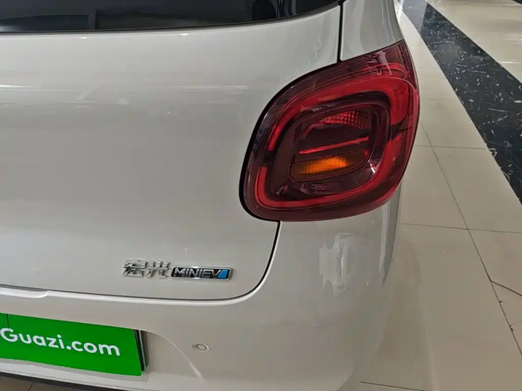Wuling Mini EV MINIEV 2025
