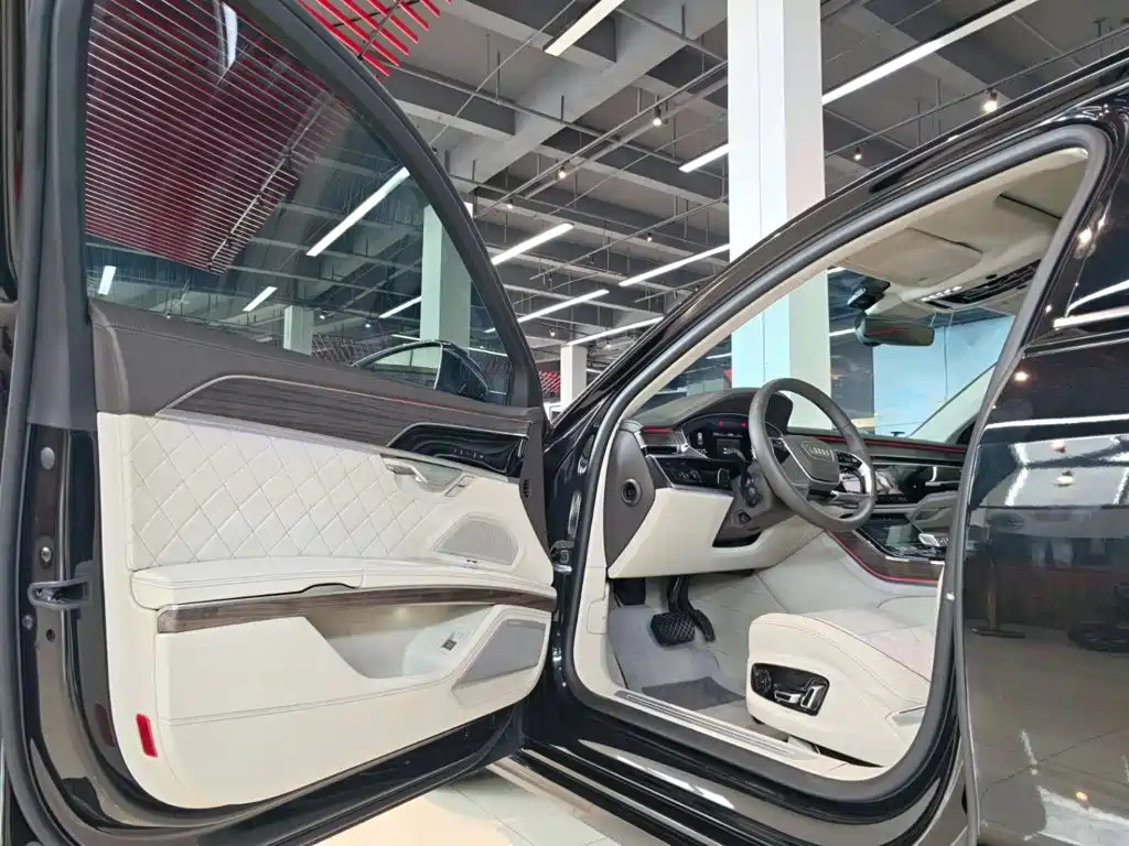 Audi A8 — миниатюра 14