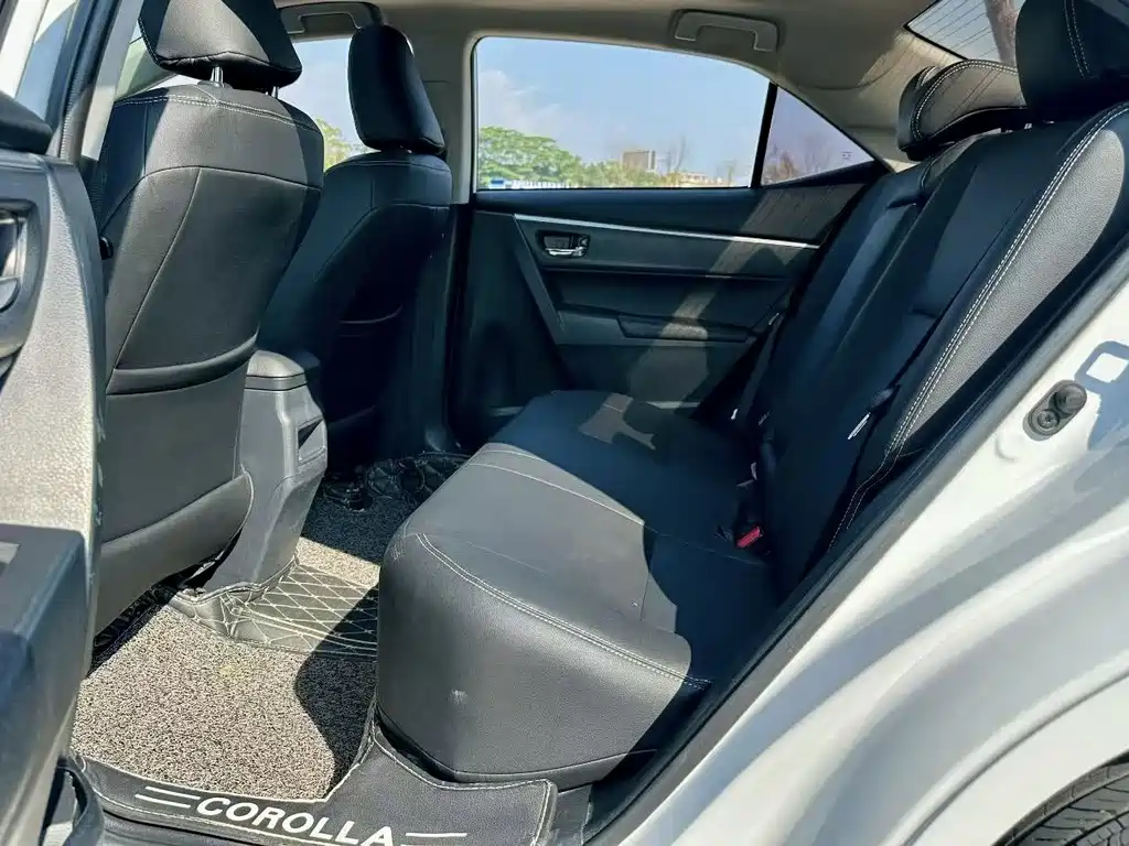 Toyota Corolla — миниатюра 8
