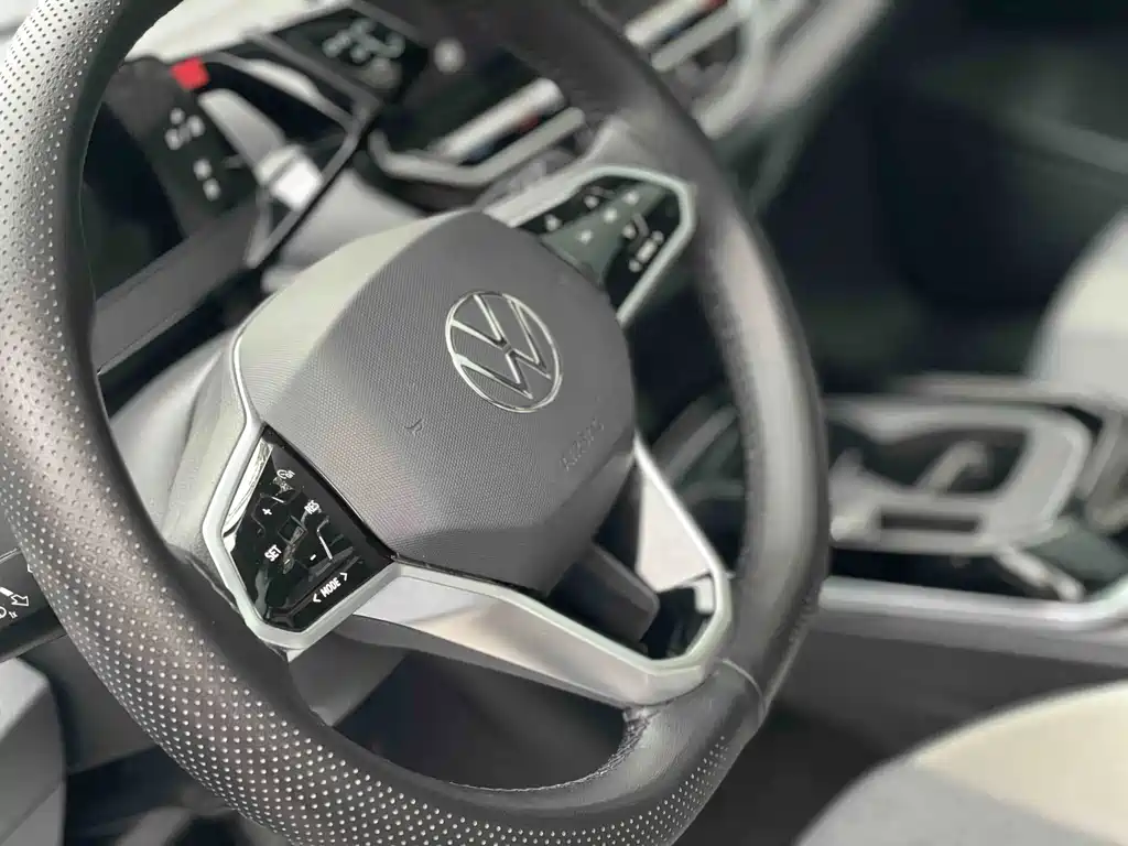 Volkswagen ID.4 Crozz — миниатюра 11