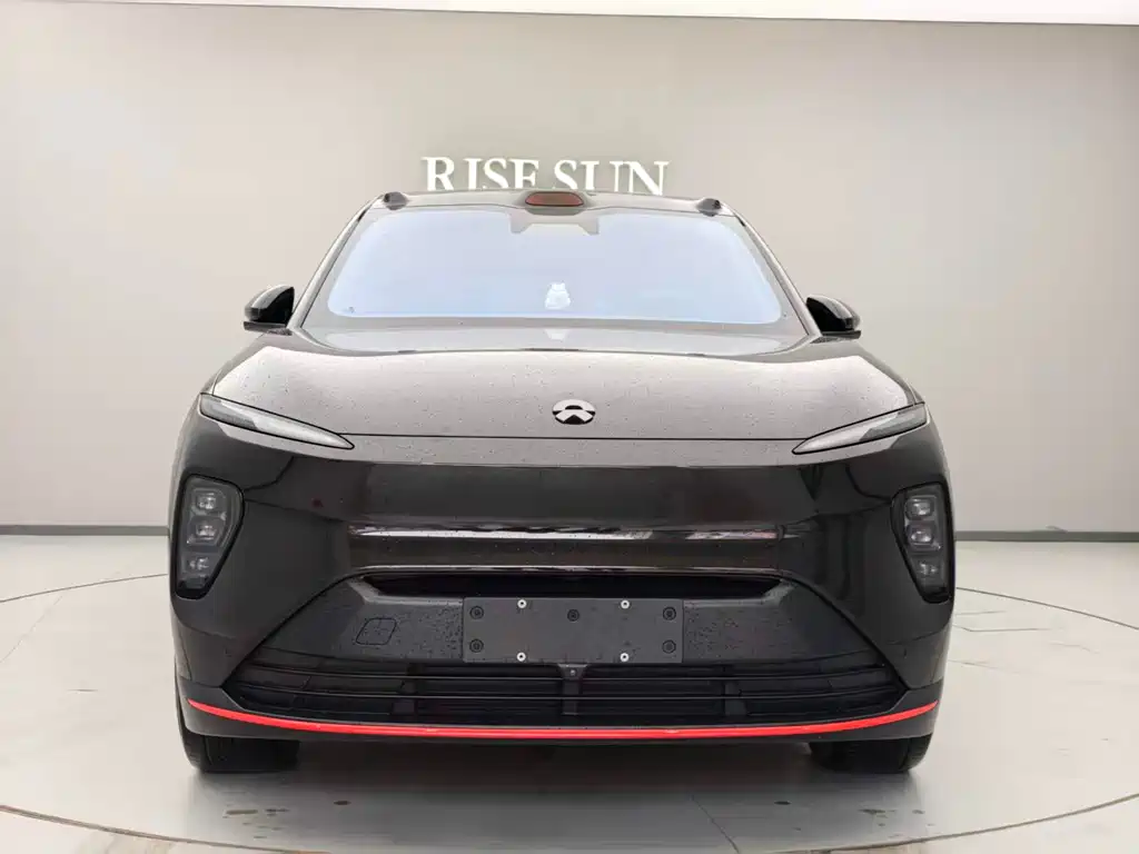 NIO NIO ES8