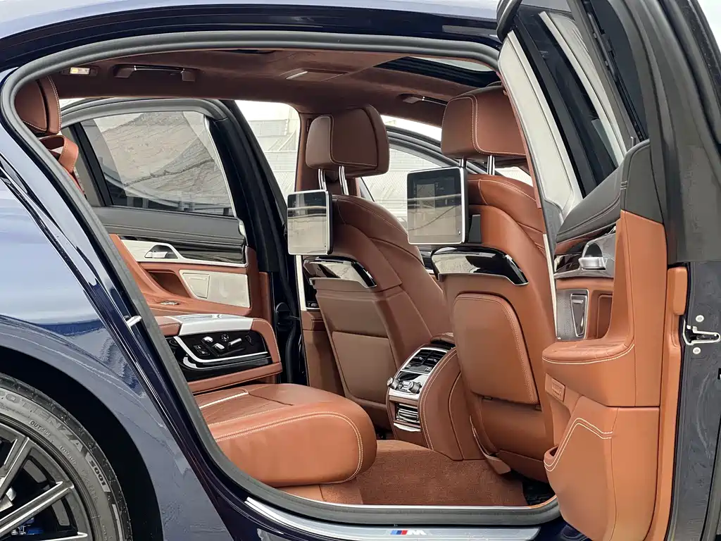 BMW 7 Series 7 2019 740Li xDrive Executive M Sport
