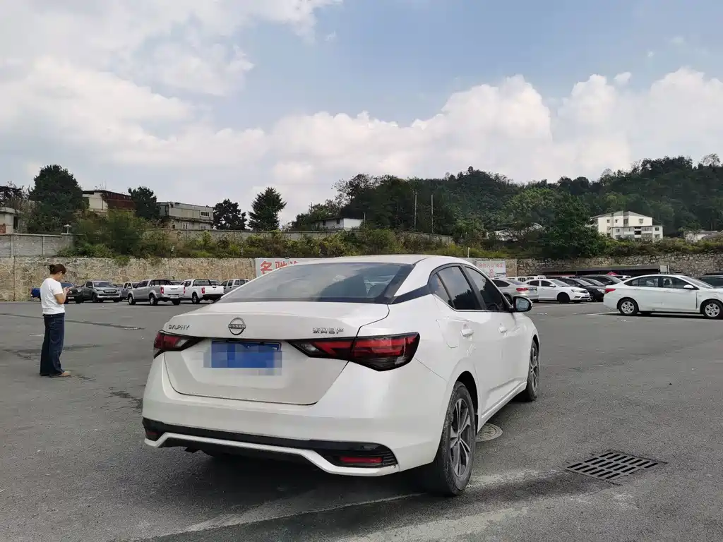 Nissan Sylphy — миниатюра 8