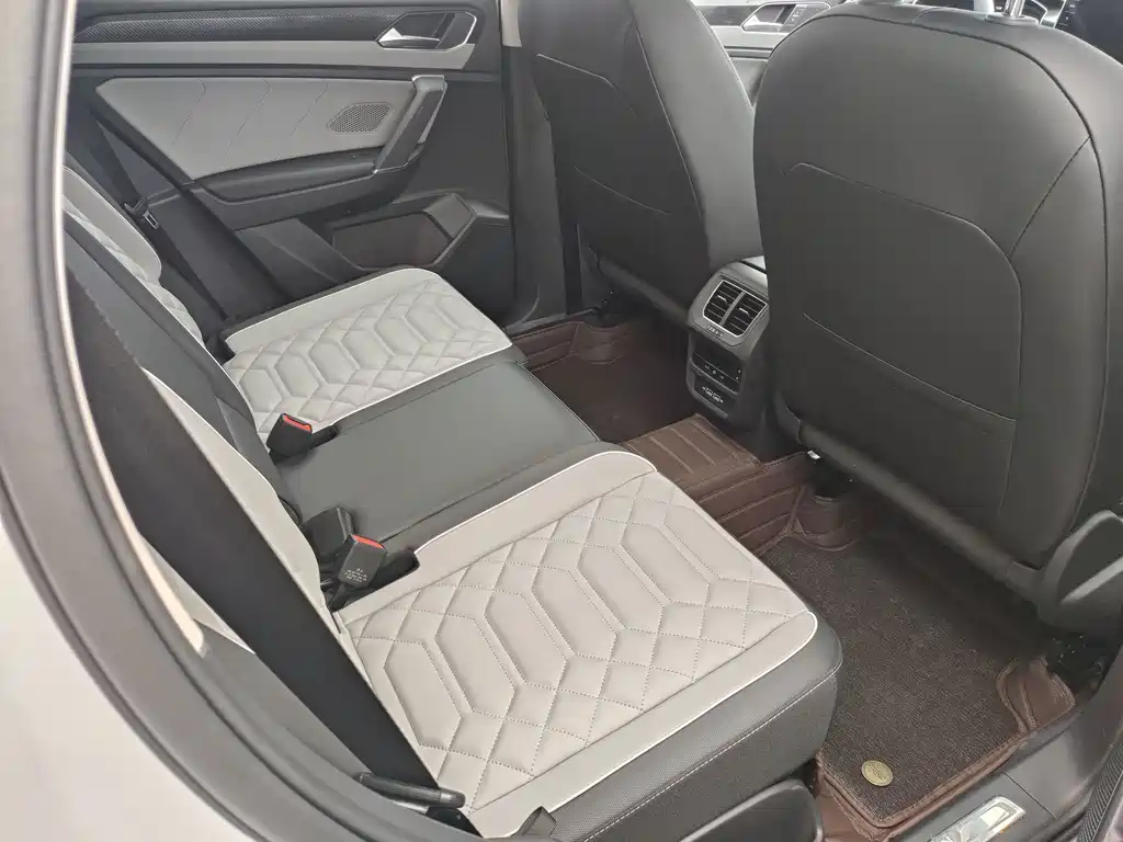 Volkswagen Tayron — миниатюра 7