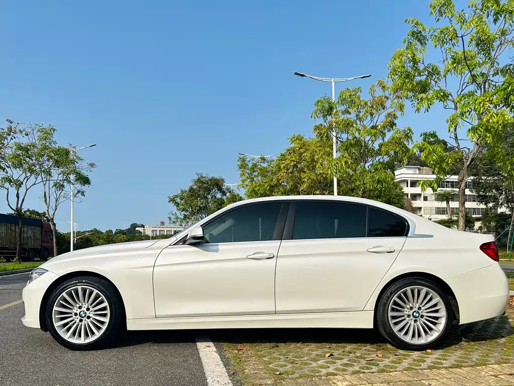 BMW 3 Series 3 2018 320Li Fashion