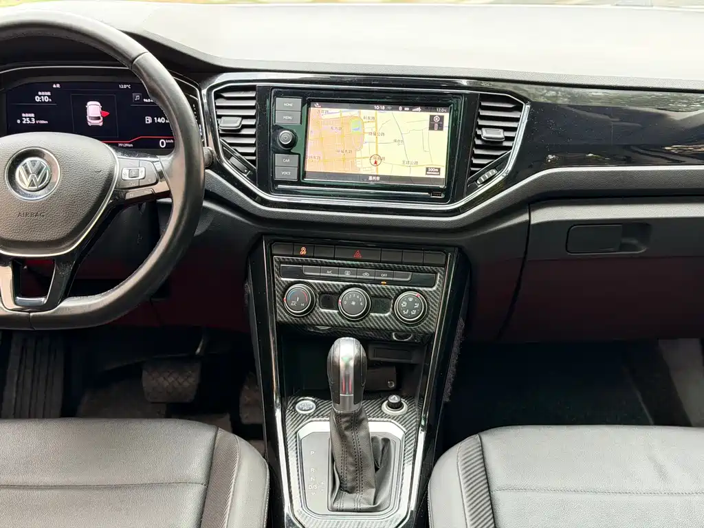 VOLKSWAGEN T ROC EXPLORING SONGS